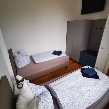 Ehemalige Kirche In Neuem Glanz Διαμέρισμα