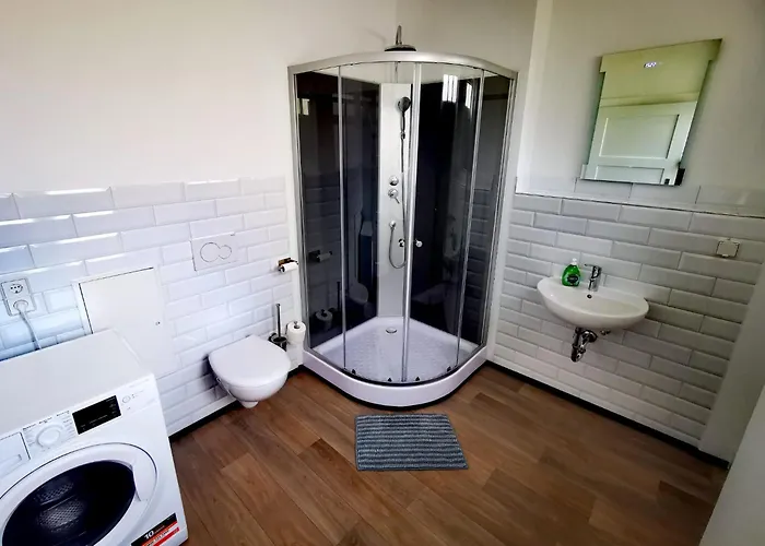 Ehemalige Kirche In Neuem Glanz * Oranienbaum-Wörlitz