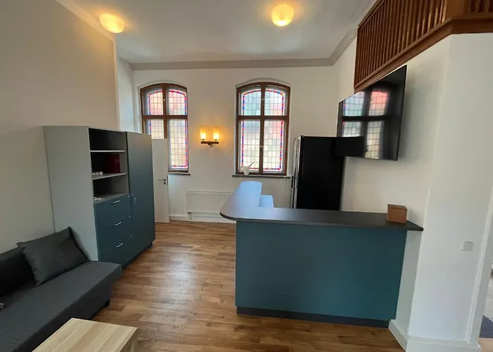 Ehemalige Kirche In Neuem Glanz *